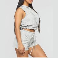 Conjunto Deportivo de 2 Piezas para Mujer, con Logotipo Personalizado, para Invierno, Transpirable, Antibacterial, Top Corto sin Mangas Ajustado, Pantalones Cortos Deportivos de Cintura Alta, Lisos