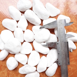 Tinh thể tự nhiên tuyết trắng sỏi đá sỏi đá cuội cho vườn lát và biệt thự trang trí - Product Image 4