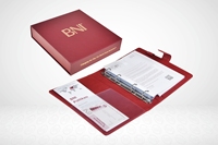 Haute Qualité UV Avantage Feuille Organisateur Boîte Rigide Impression En Relief Finition Mate Usage Industriel Calendrier Agenda Note Stylo Montre