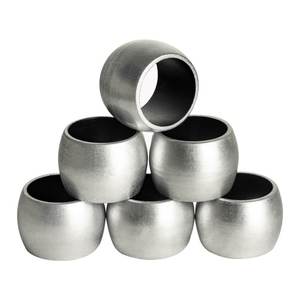 Nouveaux anneaux de serviette en métal avec un design simple au toucher argenté pour une utilisation quotidienne dans la cuisine et la décoration - Product Image 1