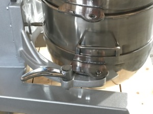 เครื่องผสมแป้งแบบมืออาชีพ ขนาด 30 ลิตร - Product Image 4