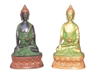 Estatua de cara de Buda colgante de latón hecha a mano Dios indio en acabado de Color técnica de fundición religiosa ilustraciones de Metal - Product Image 6