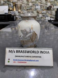 Urna de cremación para adultos de diseño único de aluminio con acabado de cerámica blanca pintada a mano por suministros funerarios de artistas - Product Image 2