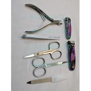 Kit de manucure et pédicure 7-en-1 en acier inoxydable doré arc-en-ciel, vente en gros d'usine, boîte noire 2026 ODM OEM, luxueux et très vendu - Product Image 4