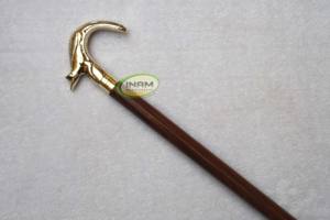 Bastón de madera shisham con incrustaciones de latón para caminar, accesorio de alta calidad con mango de lagarto de diseñador - Product Image 2