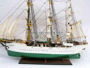 DANMARK Artisanat En Bois Modèle Nautique Bateau Attrayant Nouveauté Cadeau Du Vietnam GIA NHIEN Marque En Gros Prix Compétitif - Product Image 4