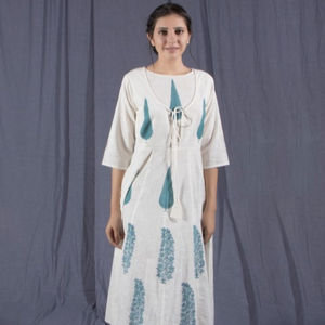 Algodón blanco largo Kurti - Product Image 1