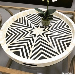 Bandeja de Servicio Artesanal de Hueso Animal Pulido con Diseño Personalizado e Incrustaciones de Nácar, Tacto Real - Golfo, Emiratos Árabes Unidos, Dubái - Product Image 3