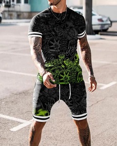Último Conjunto de Camiseta y Pantalones Cortos Estampados para Hombre 2026, Ropa Casual y Conjunto de Camiseta y Pantalones Cortos a Rayas de Colores, 100% Personalizado - Product Image 4