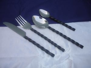 Cuchillo para queso con mango negro en forma de corazón, acero inoxidable, negro antiguo, moderno, nuevo estilo, cuchillo para queso elegante - Product Image 2