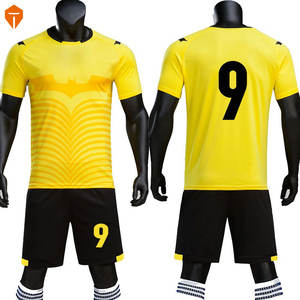 Latest Male Adults Kids Soccer Jersey Set Football Uniforms Men Soccer Uniforms Sets Custom Sports Uniforms Soccer Shirts - Product Image 2