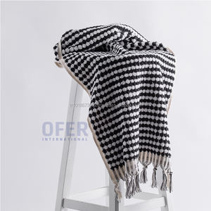 Petites serviettes de cuisine à carreaux multicolore, lot de 12 pièces, serviettes décoratives, pendantes pour la maison, utilisé comme cadeau - Product Image 4