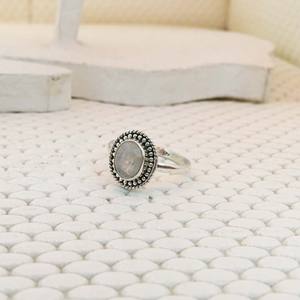 Elegante anillo de bodas hecho a mano de Plata de Ley 100% 925, Diamante de piedras preciosas de arcoíris Natural, diseño Unisex de moda, venta al por mayor de fábrica - Product Image 3