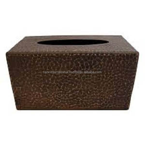 Boîte à mouchoirs en métal antique en cuivre faite à la main de style classique martelé fabriqué à la main en métal antique - Product Image 1