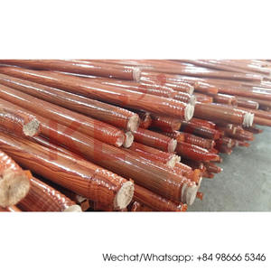 Palos de escoba y fregona de madera desechables ecológicos vietnamitas de 120cm de longitud - Product Image 6