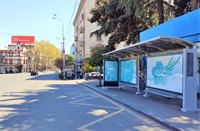 Abri d'arrêt de bus extérieur rectangulaire sur mesure, nouveau, haut de gamme, en acier, avec caisson lumineux LED, kiosque publicitaire moderne PARYA Big Premium ONE