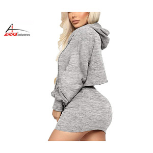 Vente chaude tops ensemble manches courtes à capuche pour femmes % 100 coton plussize Confortable À Manches courtes De Qualité Supérieure croptop - Product Image 1