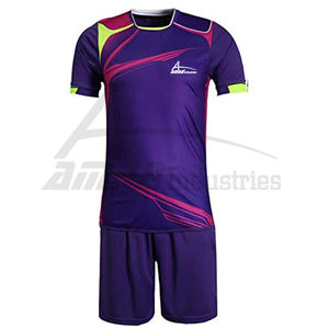 ชุดยูนิฟอร์มฟุตบอลกีฬาแฟชั่นชุดฟุตบอลออกแบบโลโก้ได้ตามต้องการ - Product Image 1