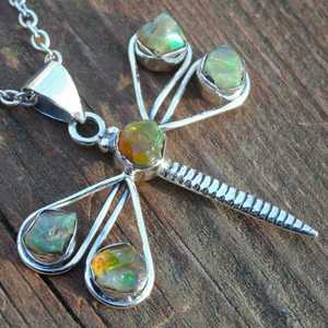 จี้โอปอลสไตล์เอธิโอเปียนจี้ผีเสื้อเครื่องประดับหินหยาบเครื่องประดับ925เงินสเตอร์ลิงจี้อัญมณีธรรมชาติเครื่องประดับอัญมณี - Product Image 1