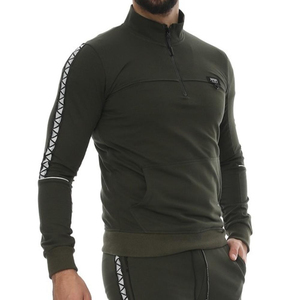 Vente en gros de vêtements de jogging d'entraînement bon marché survêtements à manches longues pour hommes nouveau produit de survêtement en coton et polyester - Product Image 1