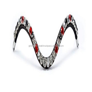 Bande de front de cheval en cuir tanné végétal de haute qualité décorée de strass et de perles cousues à la fin des boucles - Product Image 2