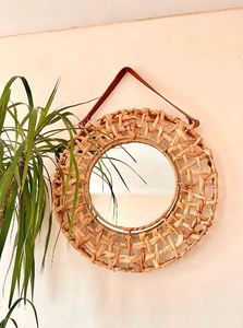 Espejo de pared de ratán con forma personalizada, acabado natural, perfecto para el uso decorativo más vendido para colgar en la pared - Product Image 3