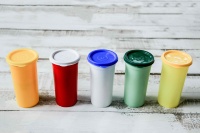 Gobelets en plastique or écologiques de haute qualité avec couvercles moule personnalisé conception IML paroi unique 450ml boisson Vietnam fabricant