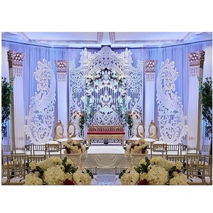 Escenario de recepción de boda india Bollywood Fusion Gorgeous, escenario de recepción de boda con tema blanco, impresionante escenario de boda de estilo abierto - Product Image 1