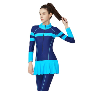 Traje de baño personalizado de manga larga para mujer, Hijab islámico de talla grande, traje de baño de cobertura completa para playa - Product Image 1