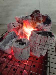 Giá tốt nhất greenfire củi gỗ cứng than hoạt tính BBQ nướng cục 5-10 cm 5% độ ẩm tối đa 20 kg/túi bán! - Product Image 3