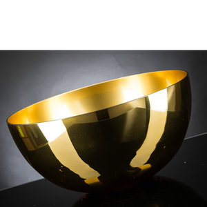 Elegante cuenco de pedicura en metal con acabado negro recubierto de polvo e Interior dorado perfecto para salón de spa y suministros de boda - Product Image 2