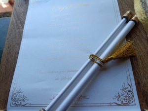 Boîte à ruban de luxe avec invitation en parchemin personnalisée |   Ensembles d'invitations personnalisées pour mariages et événements royaux - Product Image 3