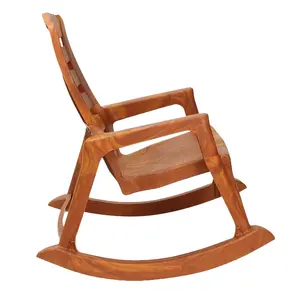 Высококачественный пластиковый стул Victoria из тикового дерева для использования внутри и снаружи помещений (Д: 735 мм, Ш: 835 мм, в: 855 мм)