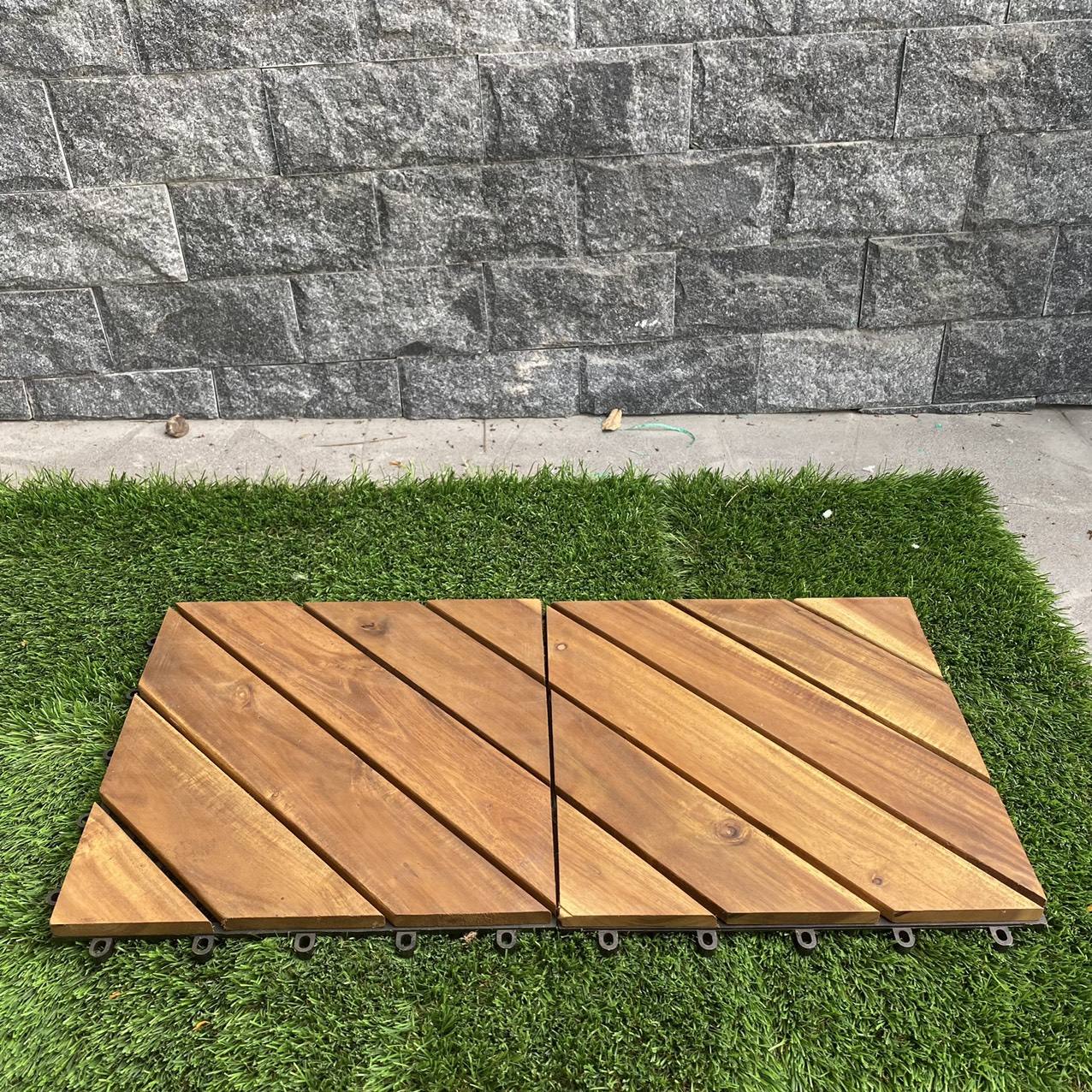 สีดำสีกากี