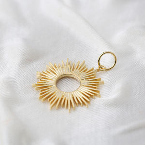 Bijoux fins à la main en argent Sterling 925, nouveau Design de soleil tendance, breloque, vente en gros - Product Image 4