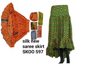 Nouveau Saree en soie volant long imprimé fleuri traditionnel volant Boho jupe-Style occidental à volants multicolore brodé longue - Product Image 2