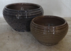 [Leo Nguyen Le] Vente en gros de pots à fleurs en céramique émaillée pour l'extérieur - Pots à plantes en céramique antique pour la décoration intérieure - Product Image 2