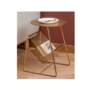 Table d'appoint de salon au design unique en métal couleur or Table basse de service pour la maison et le restaurant - Product Image 1