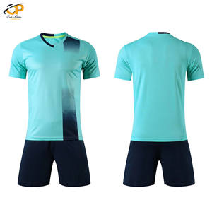 Conjunto de uniformes de fútbol de alta calidad, logotipo personalizado impreso, bueno para entrenamiento y fabricación de camisetas de equipos de fútbol, ropa de uniforme - Product Image 2