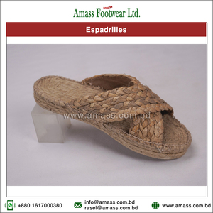 Alpargatas informales ligeras de secado rápido de tamaño y color personalizados, zapatos planos transpirables con cierre deslizante para tendencias de verano - Product Image 4