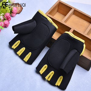 Nouvel Arrivage Gants de Musculation en Néoprène et Cuir à Demi-Doigts Respirants et Durables pour l'Entraînement en Salle de Sport (Vente en Gros) - Product Image 3