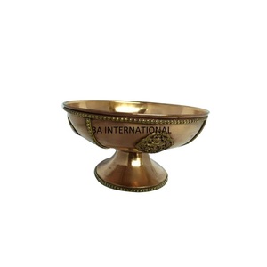 Hôtel de luxe Accueil Restaurant Cuisine Fruits Serveur Vaisselle Dorée Bols Assiettes Vente Chaude Forme Ronde En Laiton Bol En Métal - Product Image 1