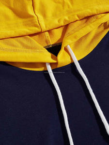 Sweat-shirts à capuche unisexes d'hiver avec choix de couleurs personnalisées, à blocs de couleur, manches régulières, en polaire polyester/coton, tissu polaire à blocs de couleur - Product Image 3