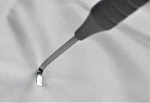 ชุดอุปกรณ์ประกอบฉากขยายรากฟันเทียม,ชุดสกรูสกัดสีเหลืองเข้มทำจากไทเทเนียมปลายยืดหยุ่นมี6ชิ้นมีร่องตรงโค้ง - Product Image 2