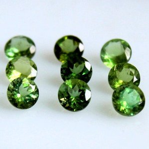 Cabochon de tourmaline verte naturelle en forme de pierre précieuse à facettes en vrac 3-6mm coupe diamant certifié tiers sans trou fabrication de bijoux - Product Image 3