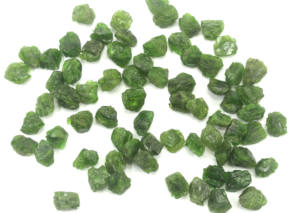 Haute qualité 25 pièces Tourmaline verte naturelle découpée à la main pierres précieuses en vrac non traitées pour la fabrication de bijoux en gros - Product Image 2