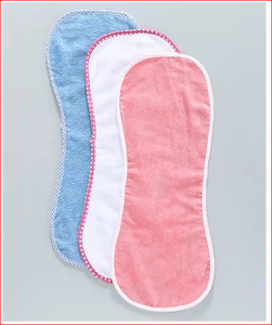 Bavoirs imperméables pour bébés motif dessin animé vêtements pour l'alimentation de bébé 100% coton tissu pour bébé - Product Image 1