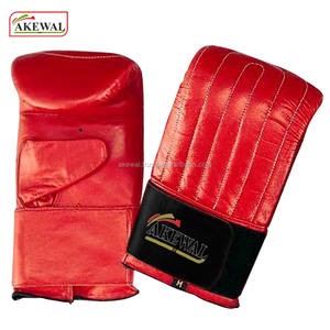 Sac de sport de boxe personnalisé de haute qualité, gants en cuir synthétique imperméable, sangle de poignet réglable, antidérapant, logo personnalisé disponible - Product Image 6