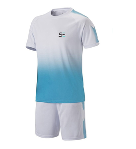 Uniforme de football personnalisé de haute qualité, imprimé, respirant et léger, à manches courtes, pour l'entraînement sportif - Product Image 6