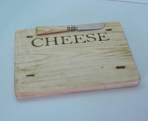 Produits Tendances 2026 Planche à fromage rectangulaire en bois de pin personnalisable avec logo gravé, avec couteau, pour la table et la découpe - Product Image 2